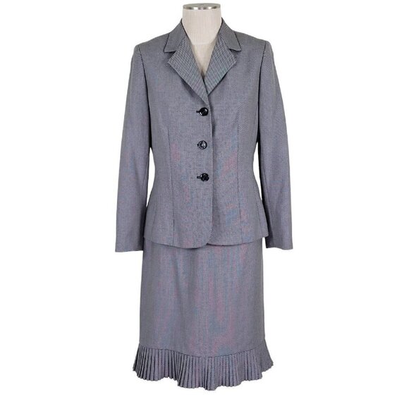 Le Suit Skirt Suit Size 8 Pleated Hem Fully Lined Back Zip Skirt 3 Button Blazer - Picture 1 of 10